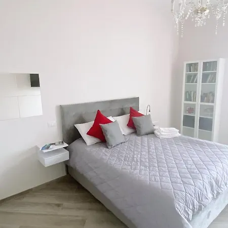 Guest house Stanza Fronte Mare Con Balcone Salerno