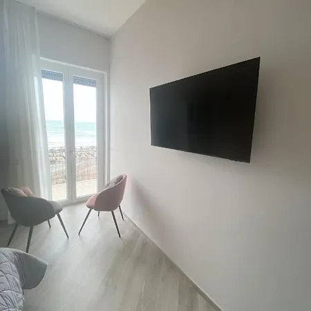 Stanza Fronte Mare Con Balcone Guest house Salerno